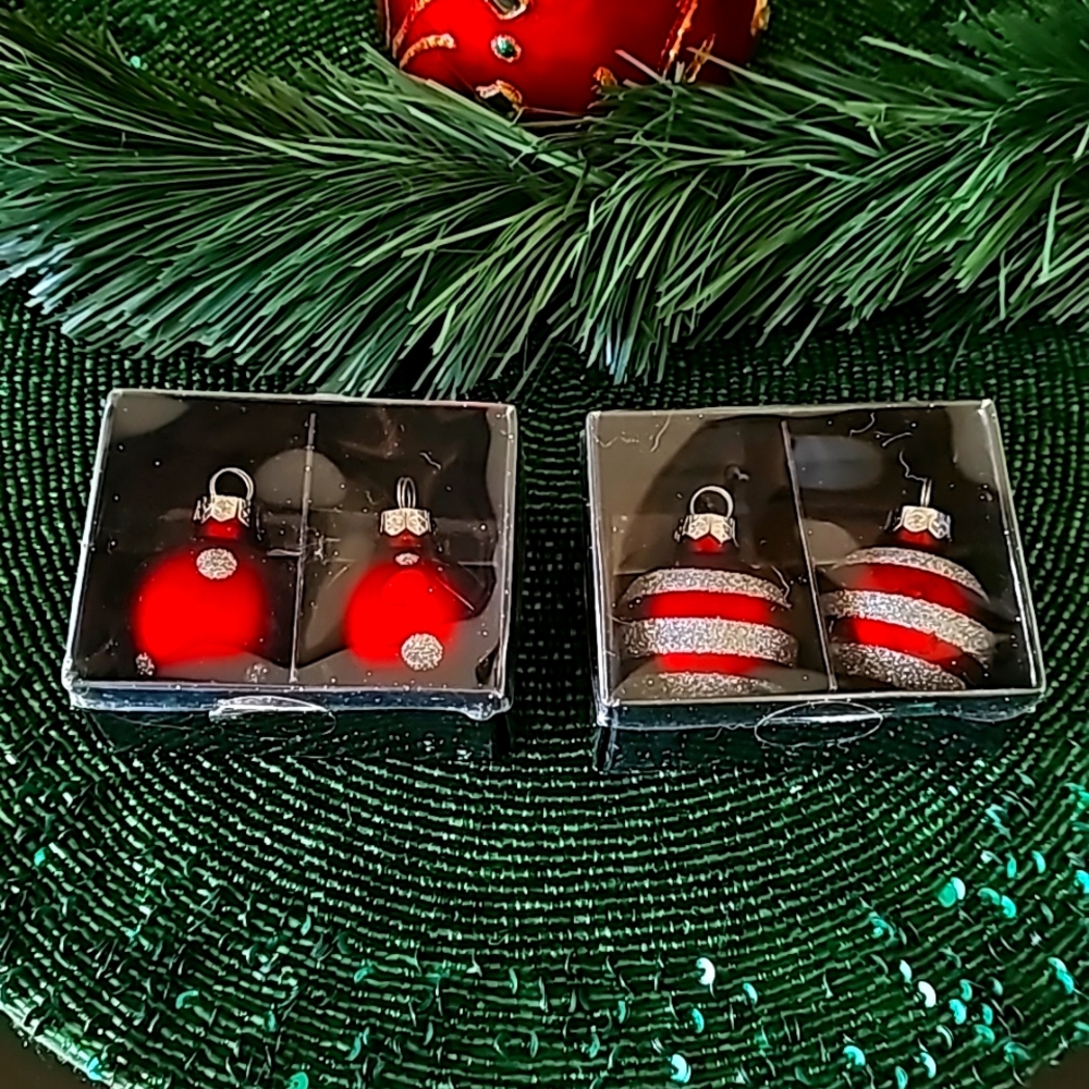 Holiday Place Card Holders